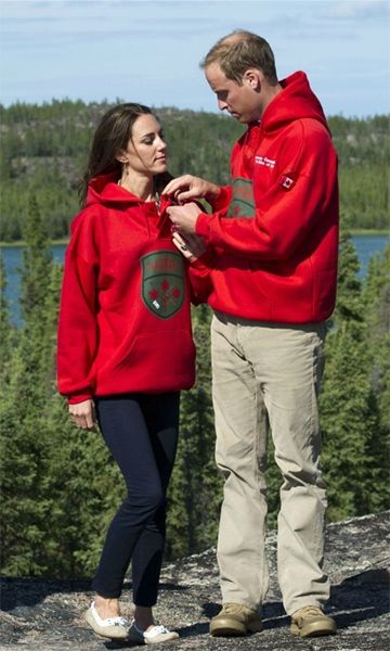 kate middleton and prince william hoodies twinning