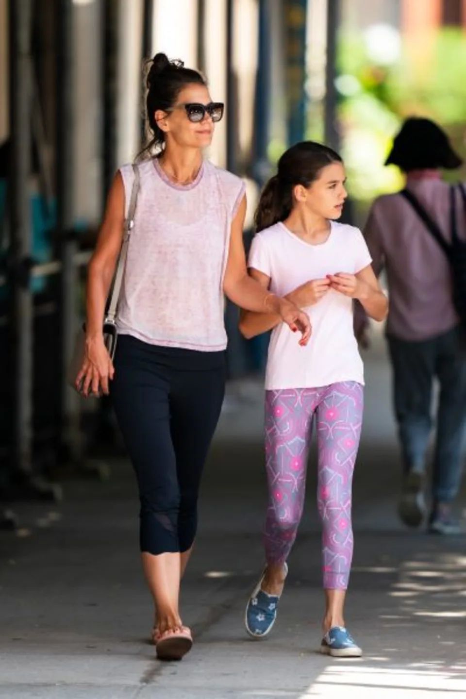 Katie Holmes with her daughter Suri Cruise in yoga clothes