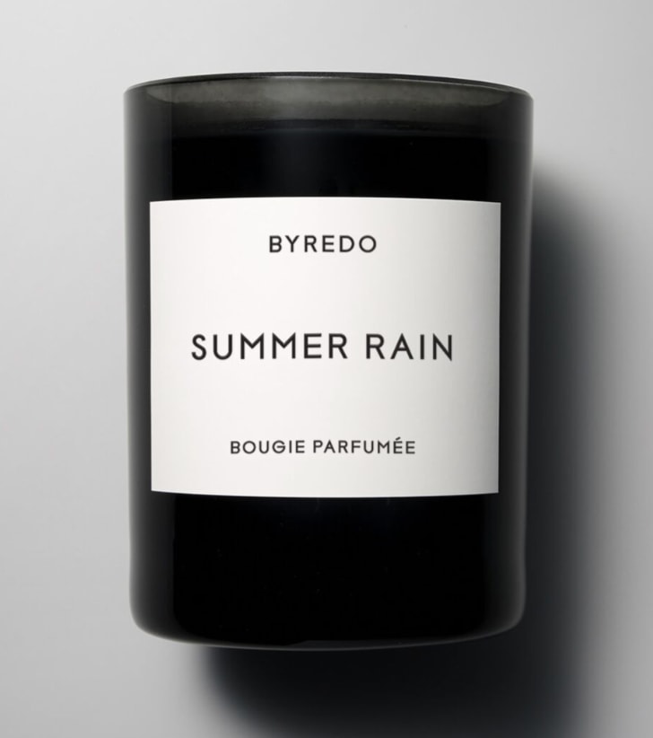 Gift someone the scent of Summer with this Byredo candle