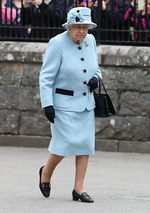 the queen pale blue outfit