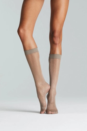 Sheer knee-high tights 