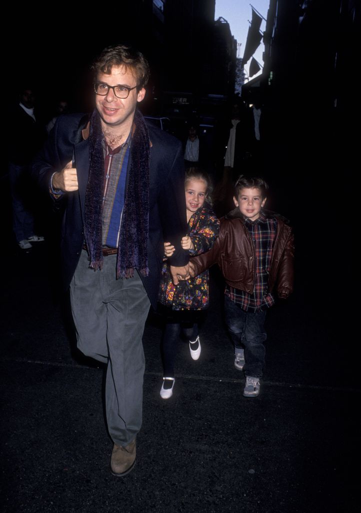 Rick Moranis and children attend the premiere of The Nutcracker on November 21, 1993 at the Ziegfeld Theater in New York City