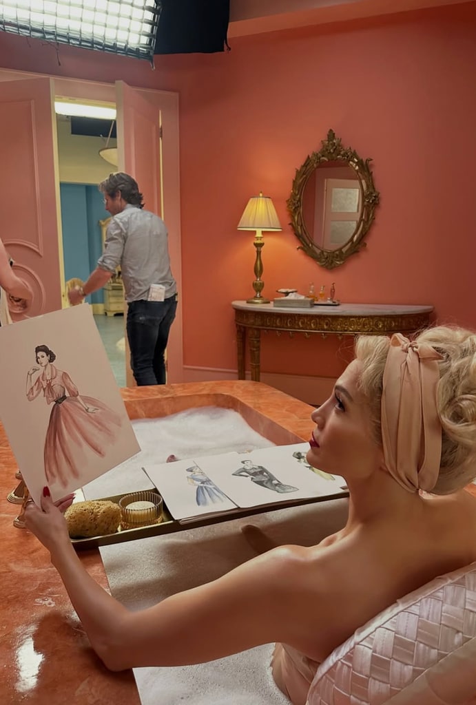 Photo shared by Jennifer Lopez in her Kiss of the Spider Woman fan, which had fans mistaking her for Gwen Stefani