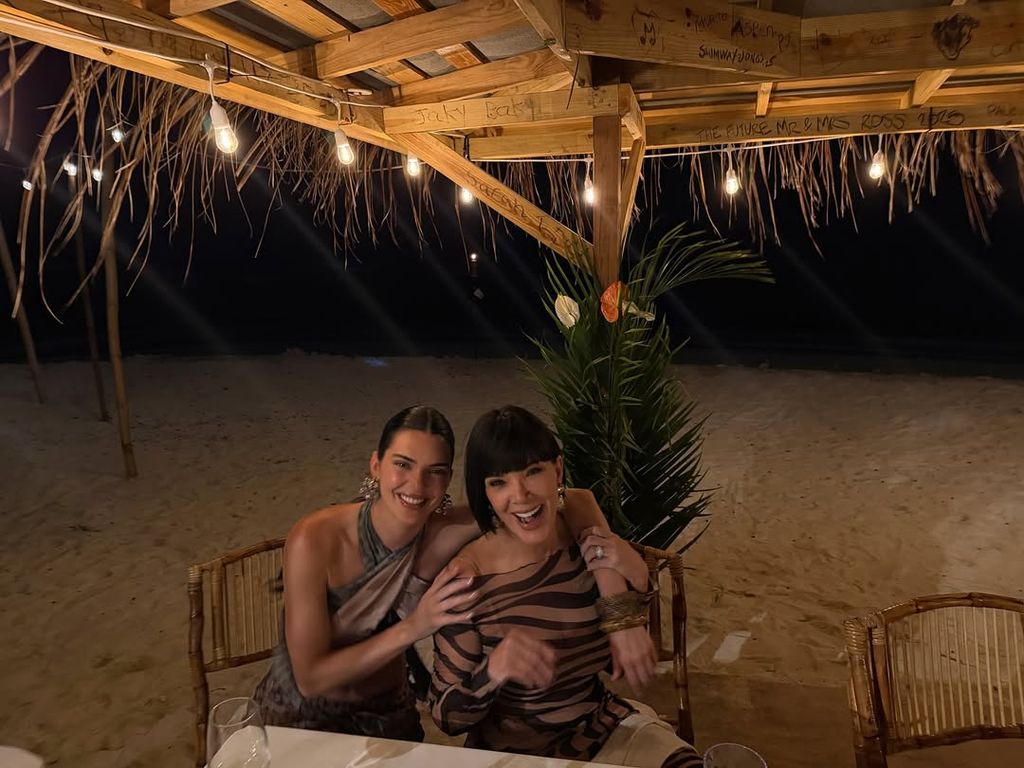 kendall and kris jenner birthday party