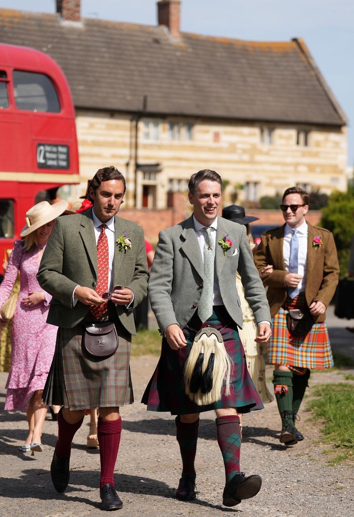 William James Lindesay-Bethune and groomsman in kilts