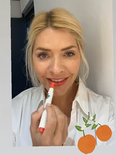 holly willoughby glossier