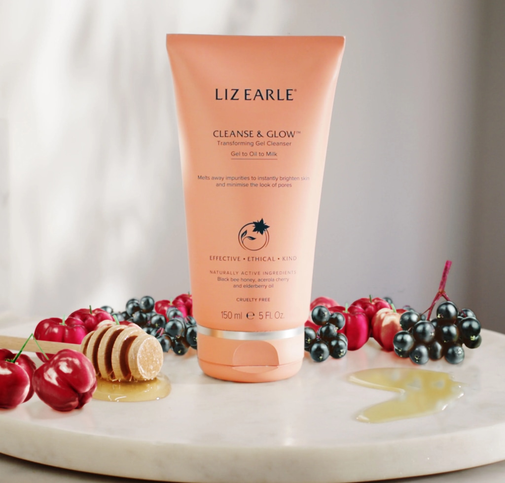 Cleanse & Glow Transforming Gel Cleanser Product Shot 