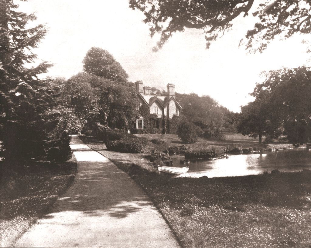 York Cottage, dans le parc de Sandringham House, a été construit comme débordement de la résidence royale