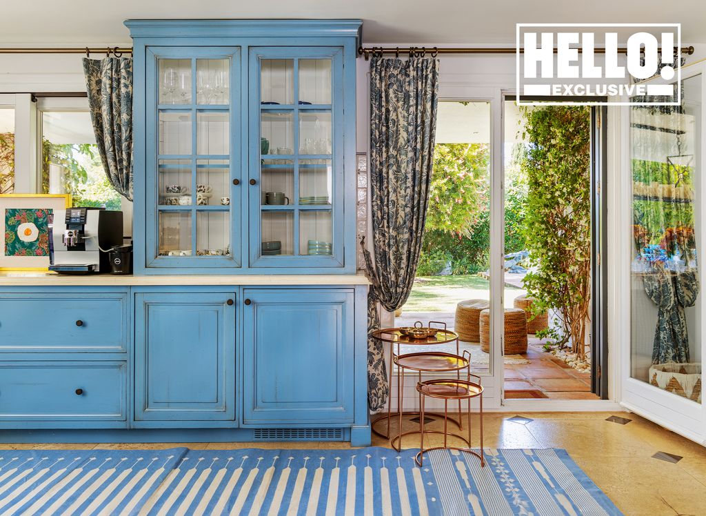 Veronica Schmidt's blue kitchen at Marbella home