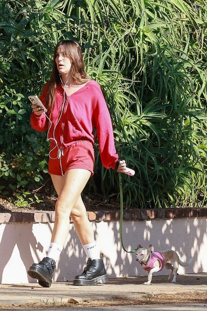 Scout Willis in micro shorts and a matching hoodie