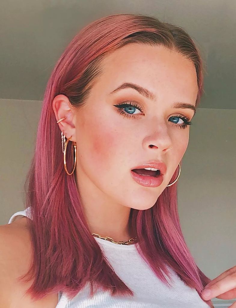 ava phillippe pink hair