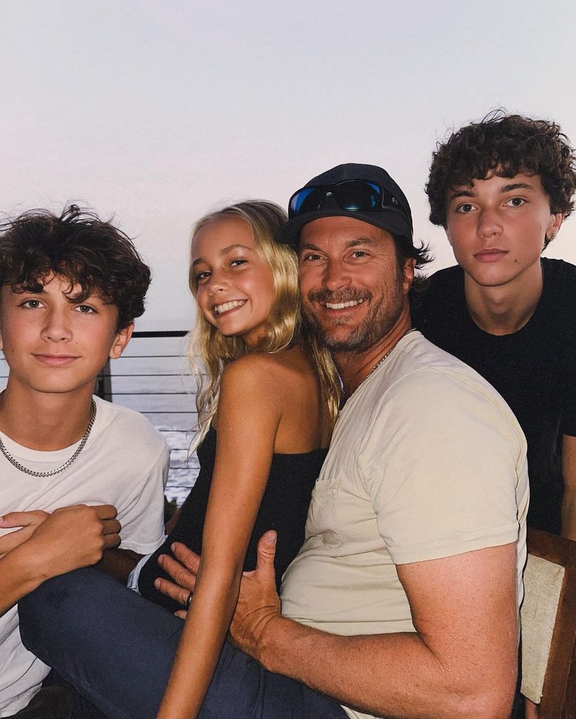 Bodhi, Rio and Wilder with their dad Oliver Hudson