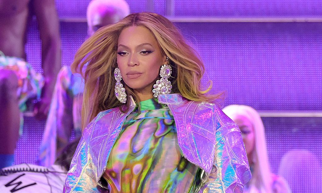 Beyonce wears bright and colourful outfit paired with huge silver earrings