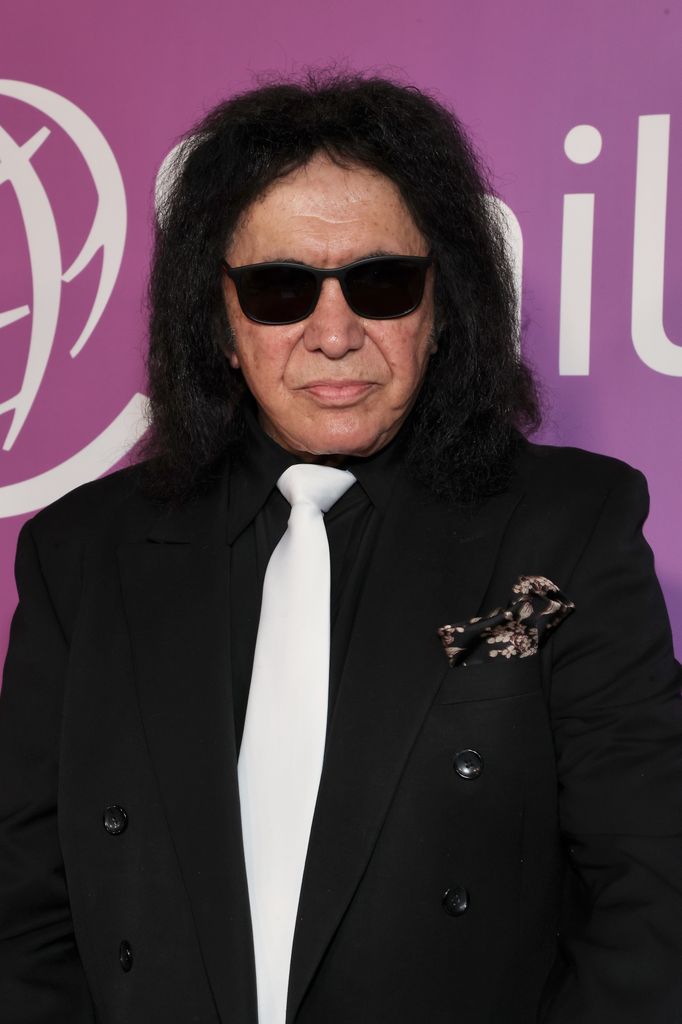 gene simmons black suit white tie