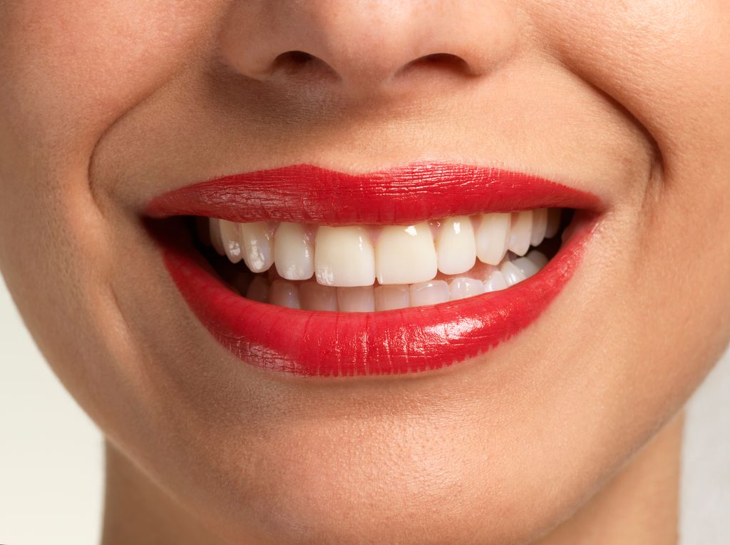 teeth whitening red lipstick