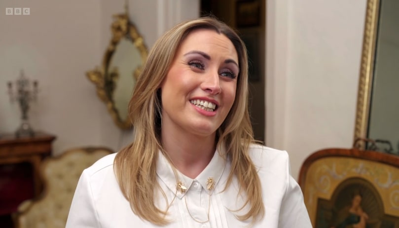 The Travelling Auctioneers: Briony Harford