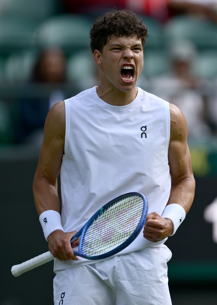 Ben Shelton of the United States celebrates against Lorenzo Sonego of Italy during the Gentlemen's Singles fourth round match on day eight of The Wimbledon Championships