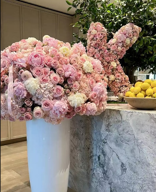 Khloe Kardashian birthday flowers