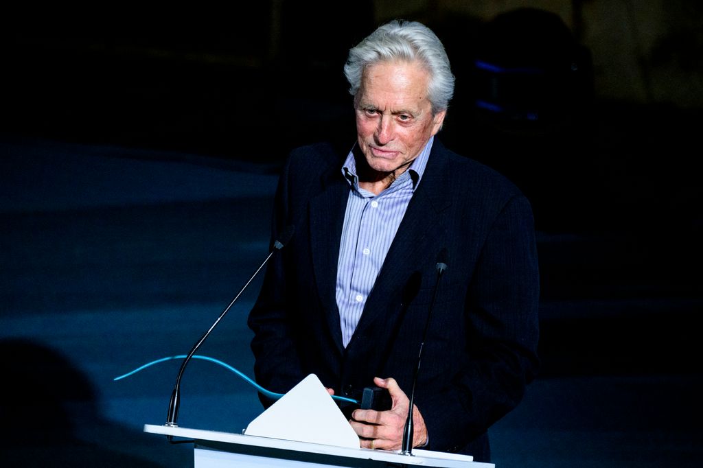 Michael Douglas erhält den Master of Cinema Award während des Atlantida Mallorca Film Fests 