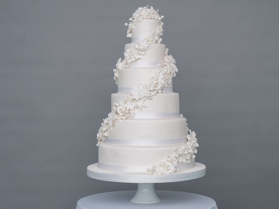 Confection Perfection - Top 10 Wedding Cake Trends for 2016 | OneFabDay.com