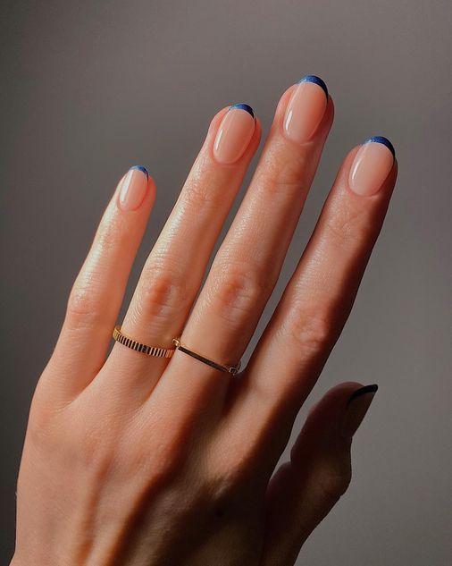 navy blue french nails 