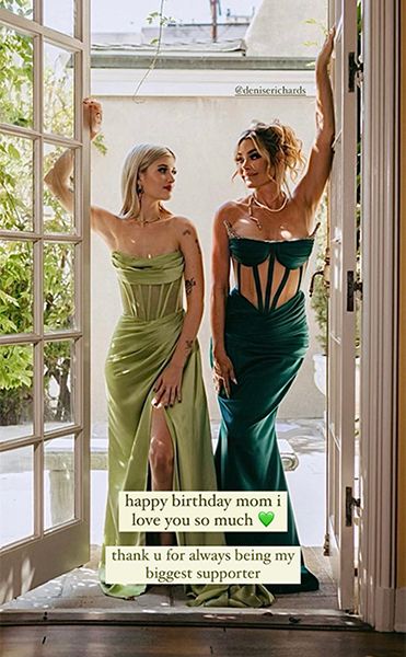 Denise Richards and daughter Sami in matching green gowns