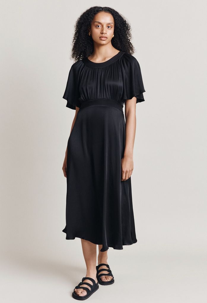 16 best black funeral dresses & and the funeral style etiquette to