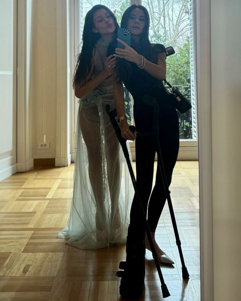 Victoria Beckham shared a selfie with her daughter-in-law on Instagram
