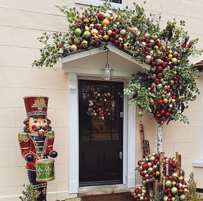 rochelle humes decorations front door