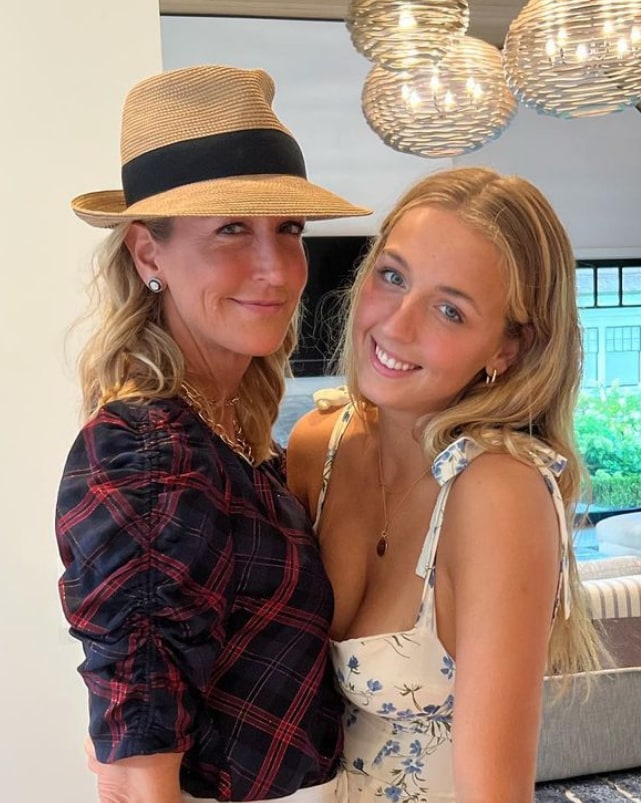 Photo posted by Lara Spencer on Instagram August 2023 where she is pictured next to her daughter Katharine in their Greenwich, Connecticut home on the last weekend before she heads off to Vanderbilt for college.