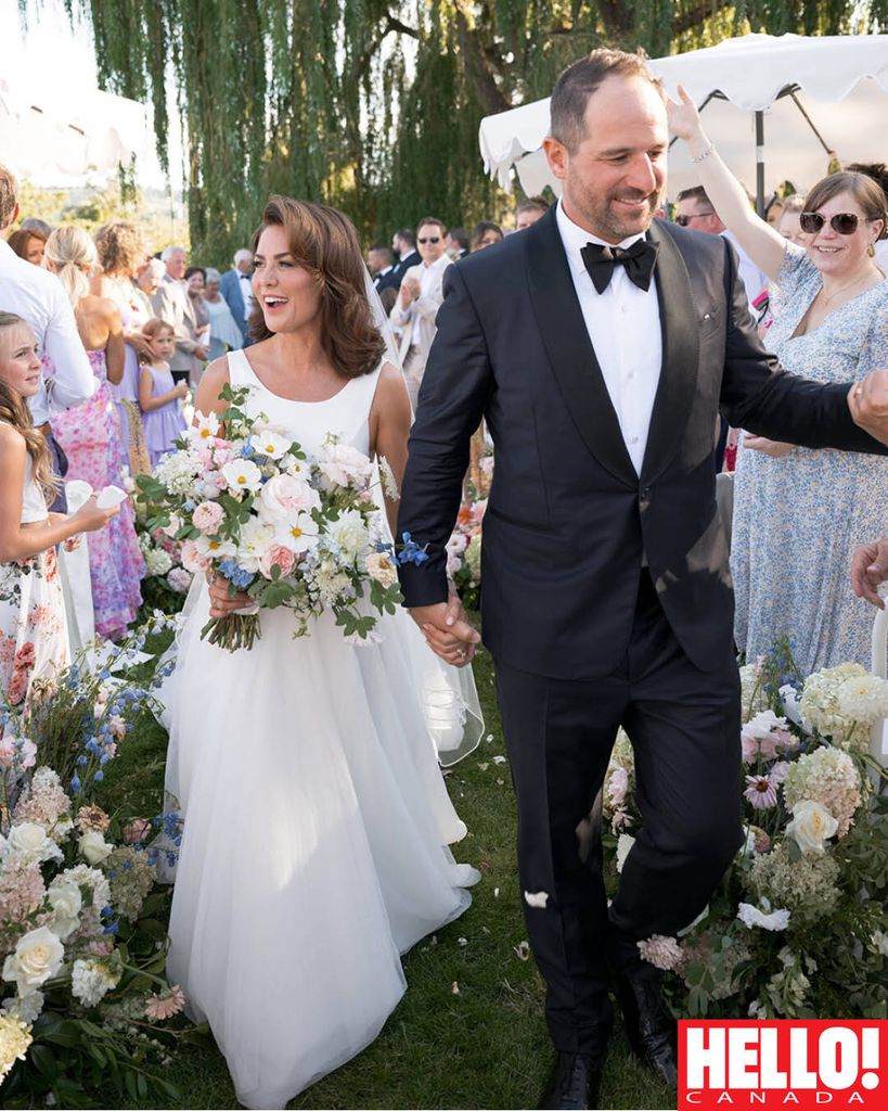 The newlyweds say "I do" at their Kelowna farm – with flowers grown on property!