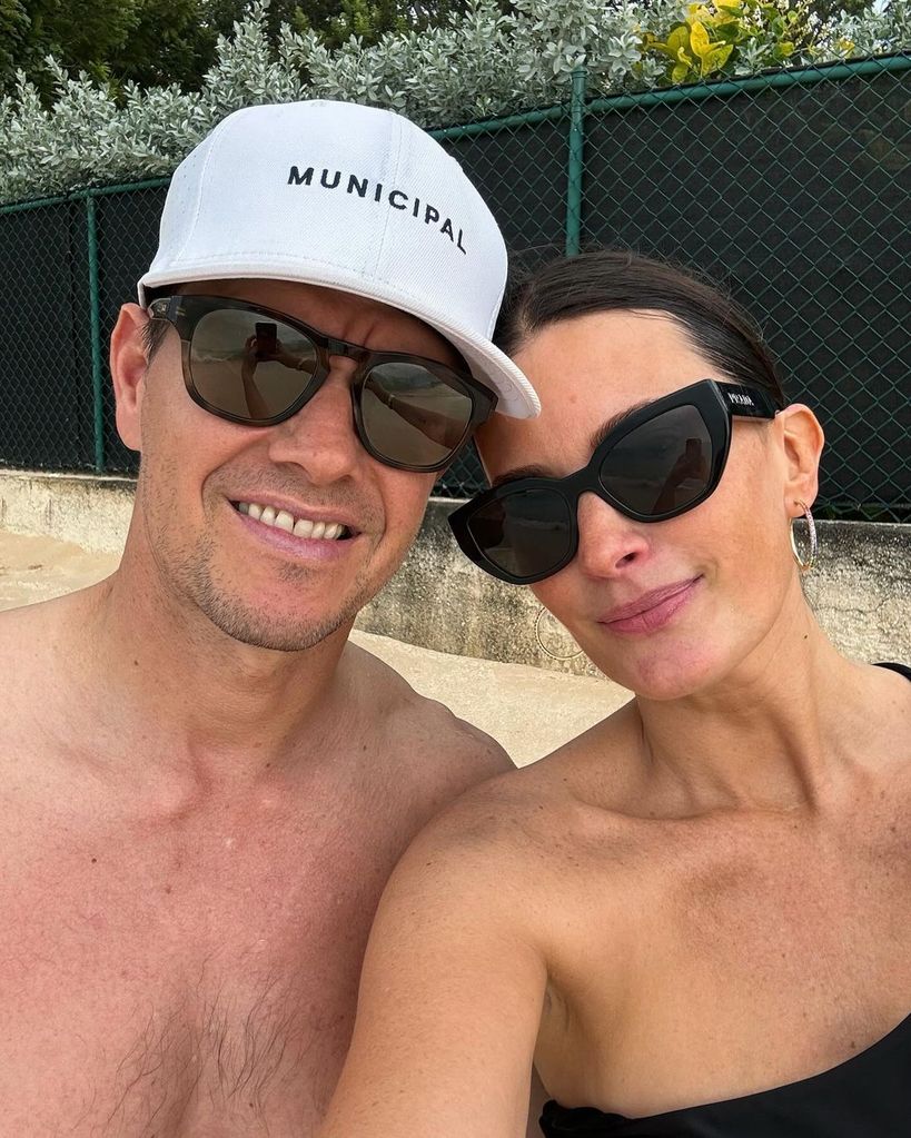 Mark Wahlberg and Rhea Durham pose in Barbados