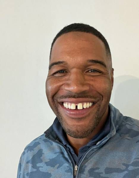 michael strahan gma smile selfie