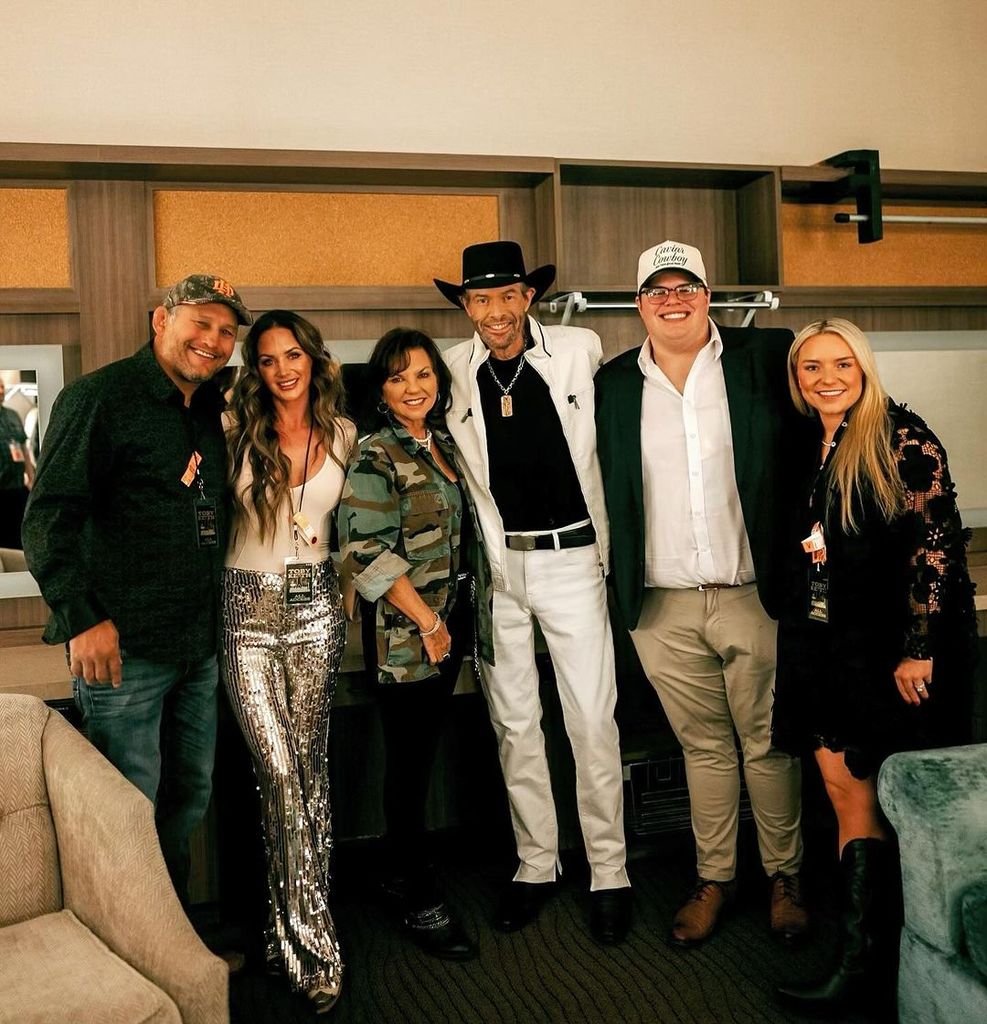 Toby Keith's family in photos - from his rarely-seen 3 children to his wife | HELLO!