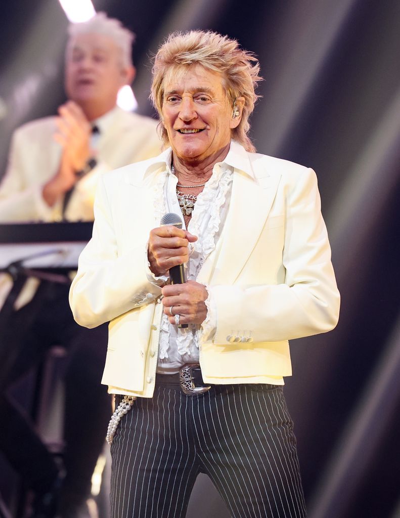 Penny Lancaster shares major update ahead of Rod Stewart’s Glastonbury performance