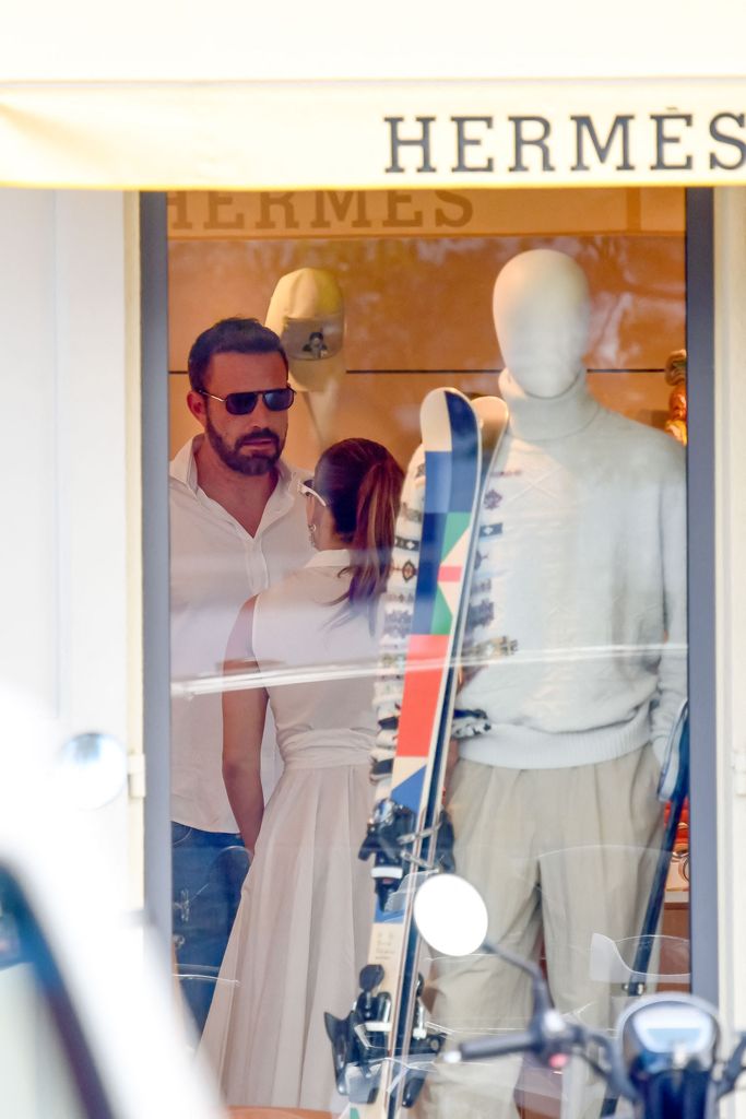 Jennifer Lopez and Ben Affleck shop in Hermes