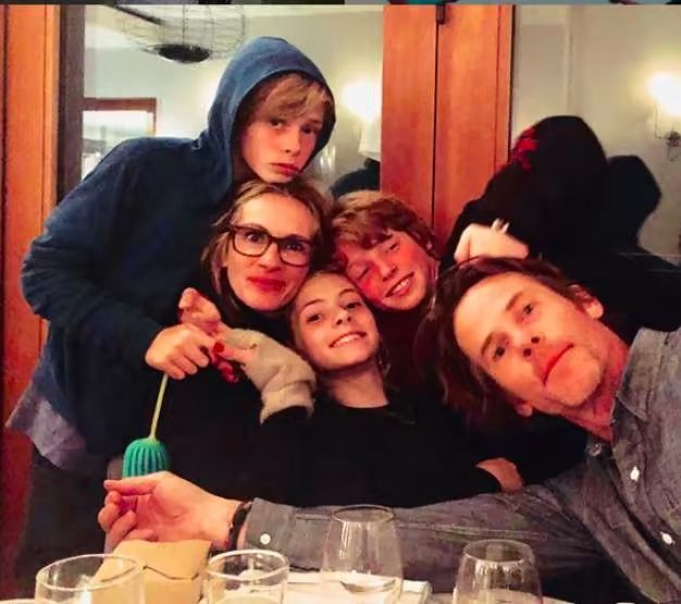 julia roberts family