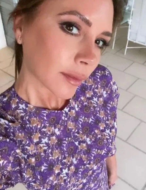 Victorria also wore the same style a few months later