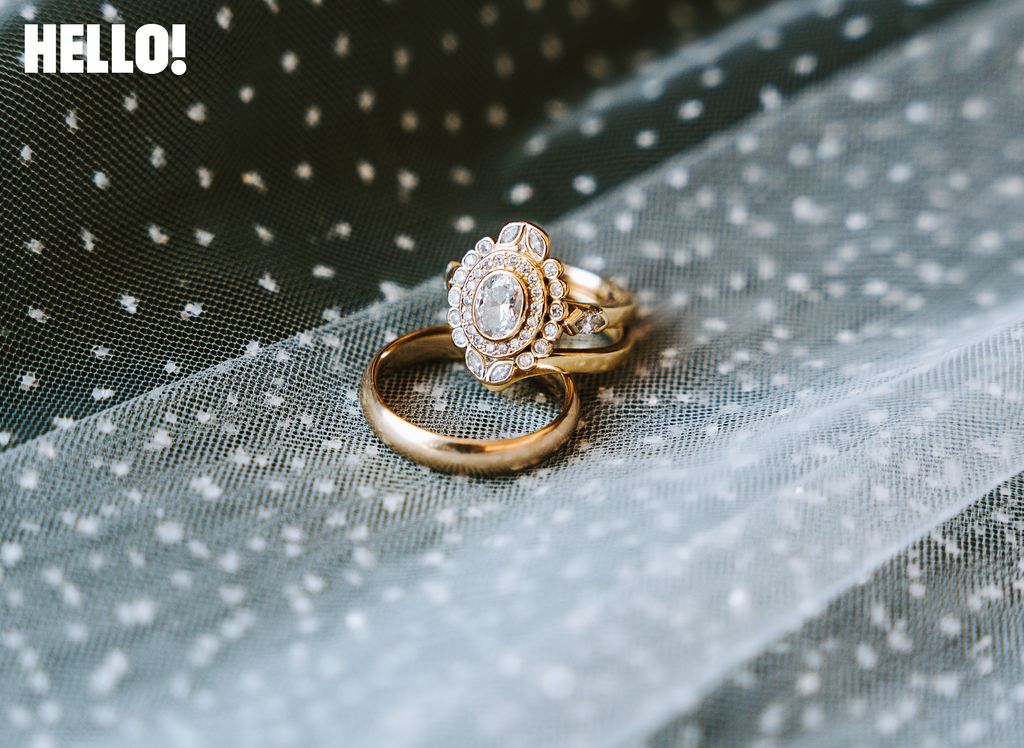 Louise Pentland's wedding and engagement ring