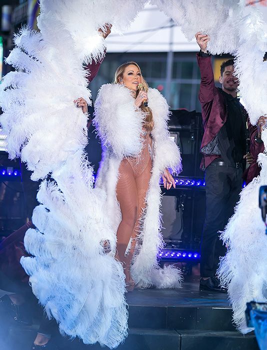 Mariah Carey breaks silence on New Year's Eve performance, says she feels 'mortified'