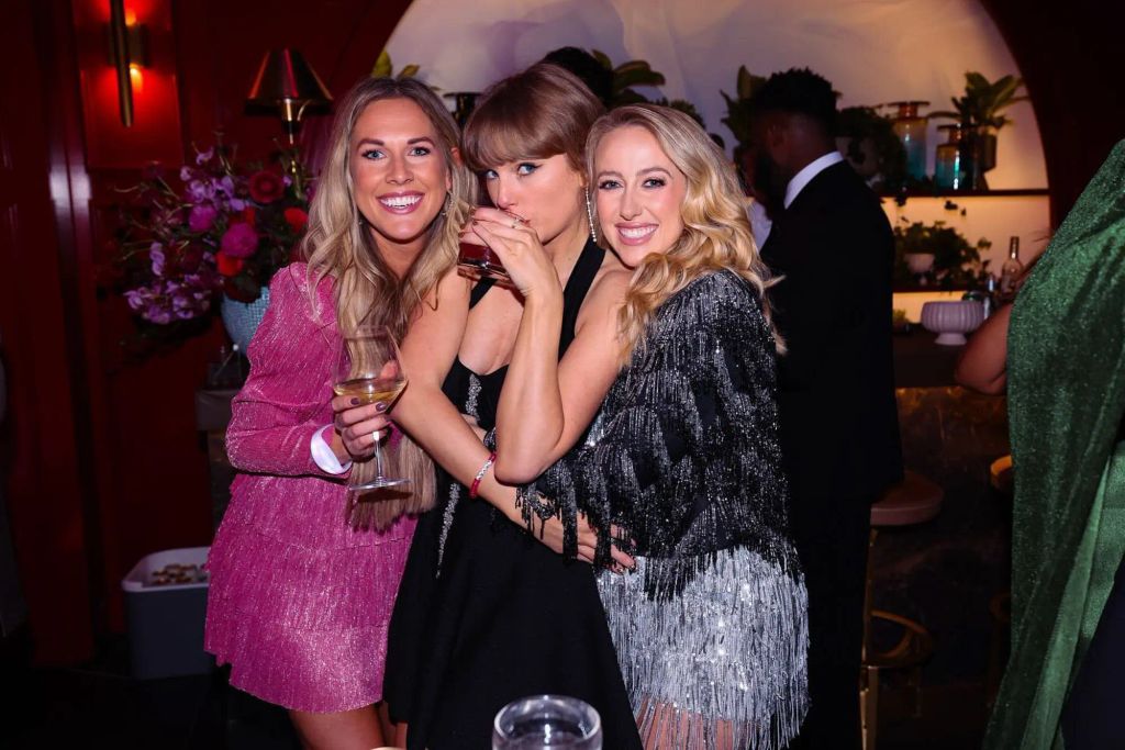 Taylor celebrates major news with pals