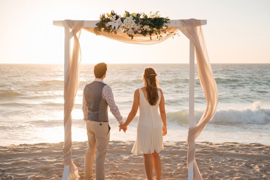 Bride and Groom at an Australian beach wedding