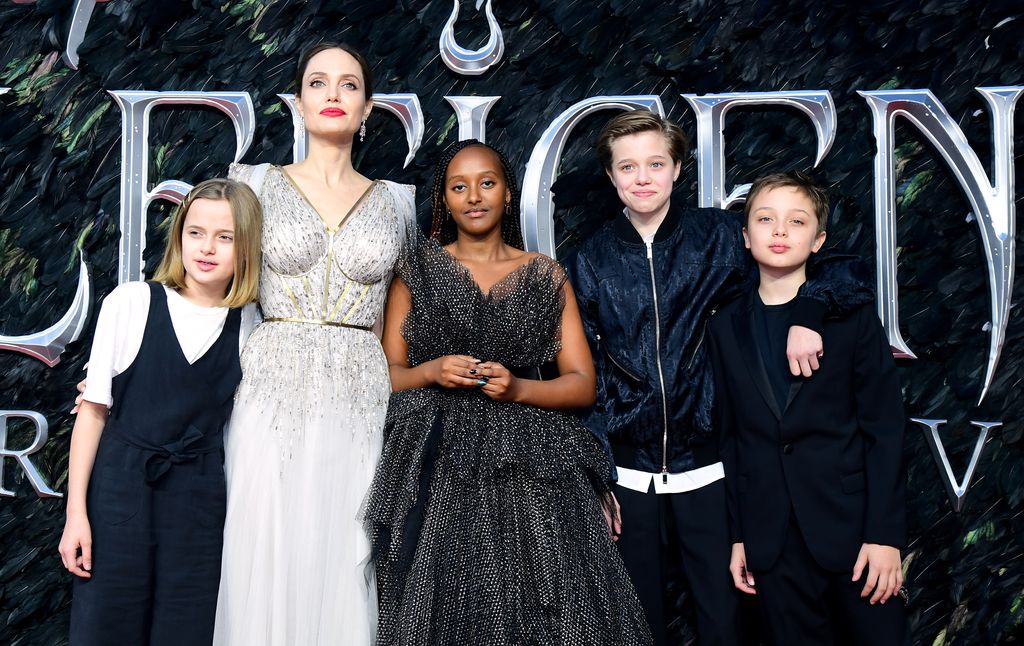 Angelina Jolie with children Vivienne , Zahara, Shiloh and Knox