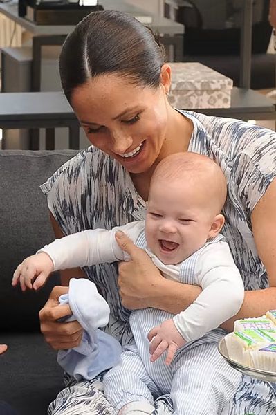 Prince Charles visits archie 2019