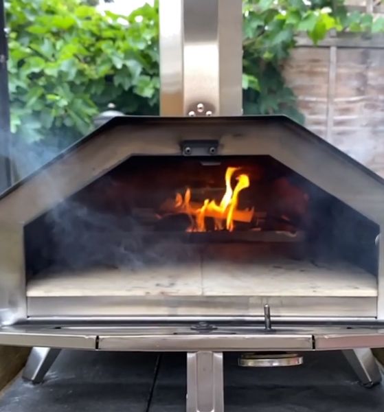 pizza oven kelly