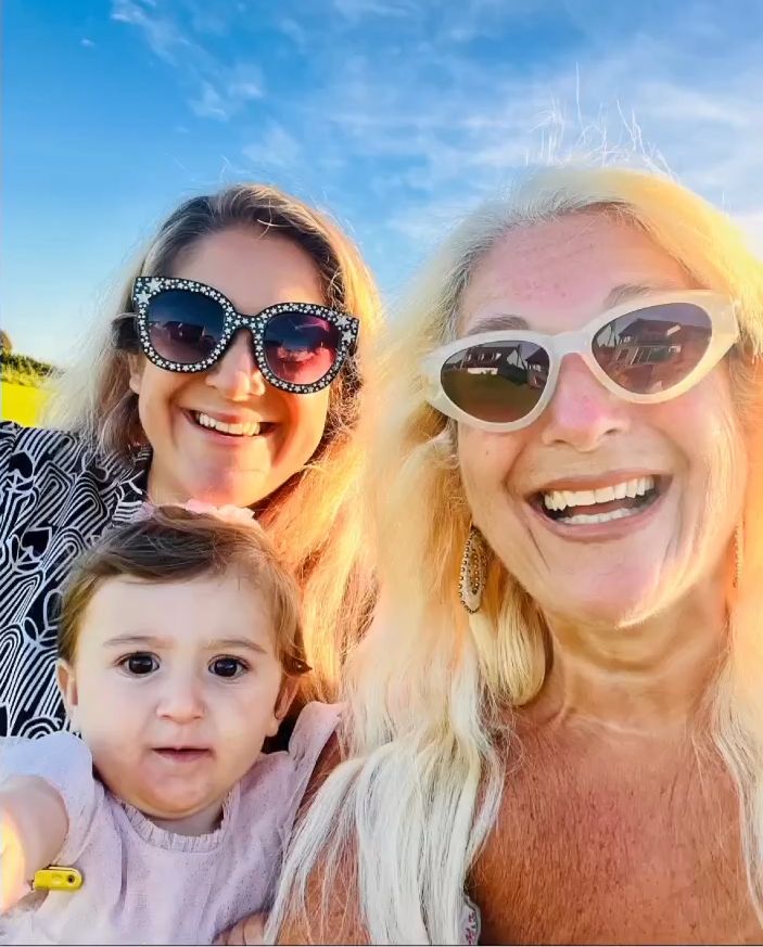 Vanessa shared a glowing selfie with her daughter Saskia and granddaughter Cecily