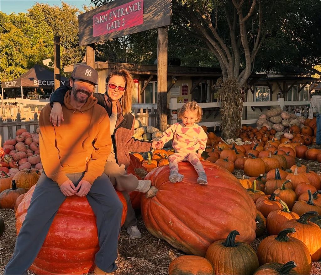Kaley Cuoco, Tom Pelphrey, and Matilda