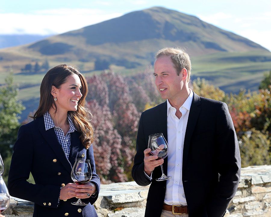 kate william sample red wine as the visit Otago