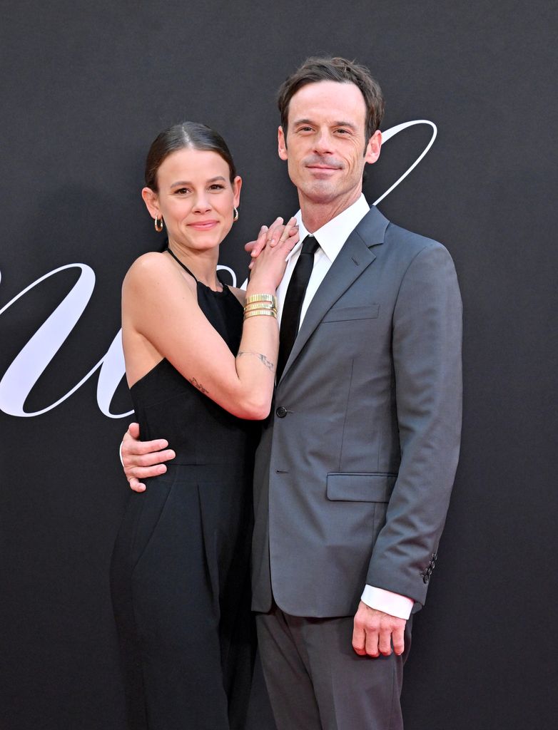 Sosie Bacon and Scoot McNairy attend the Los Angeles Premiere of Netflix's New Film "Blonde" at TCL Chinese Theatre on September 13, 2022 in Hollywood, California.