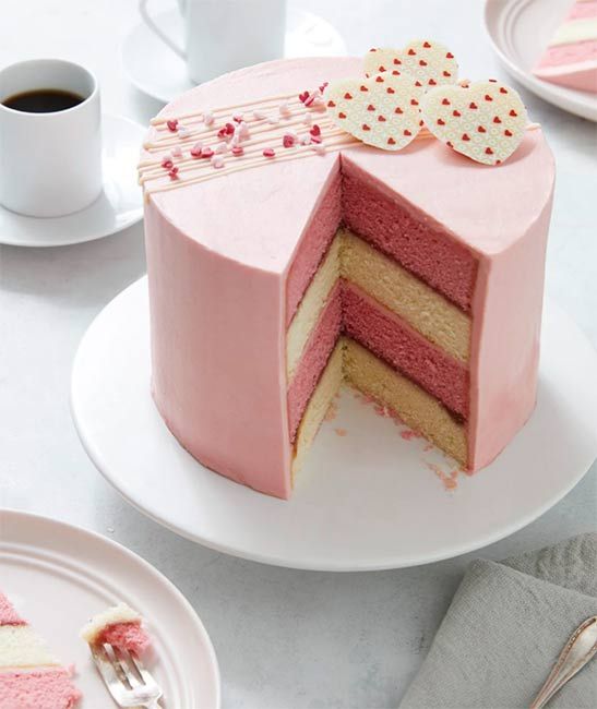 heart cake pink